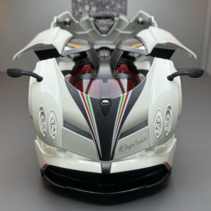 Pagani-China Dragon-1:18 Alloy Car Model, Cool Kids Toy Car, Versatile Collectible Car Model
